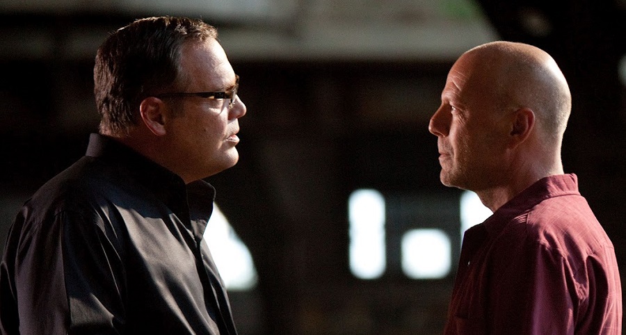 Fire with Fire, Serenity e molto altro in tv questa sera