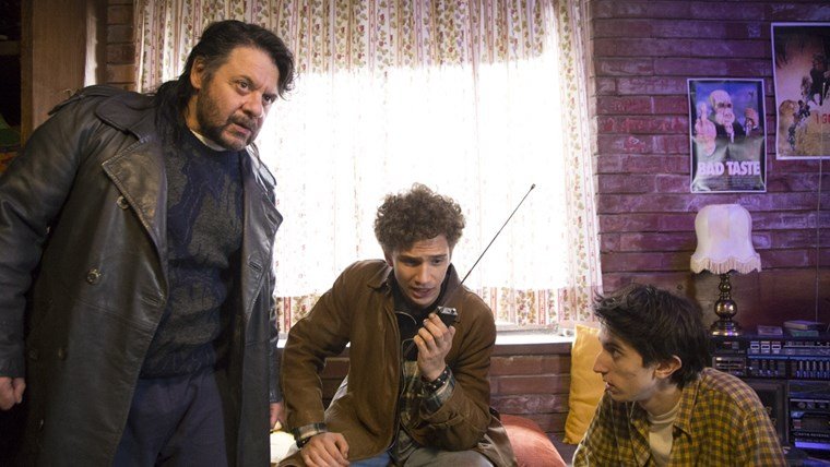 Il mostro della cripta è l’horror comedy firmato Manetti Bros con Lillo