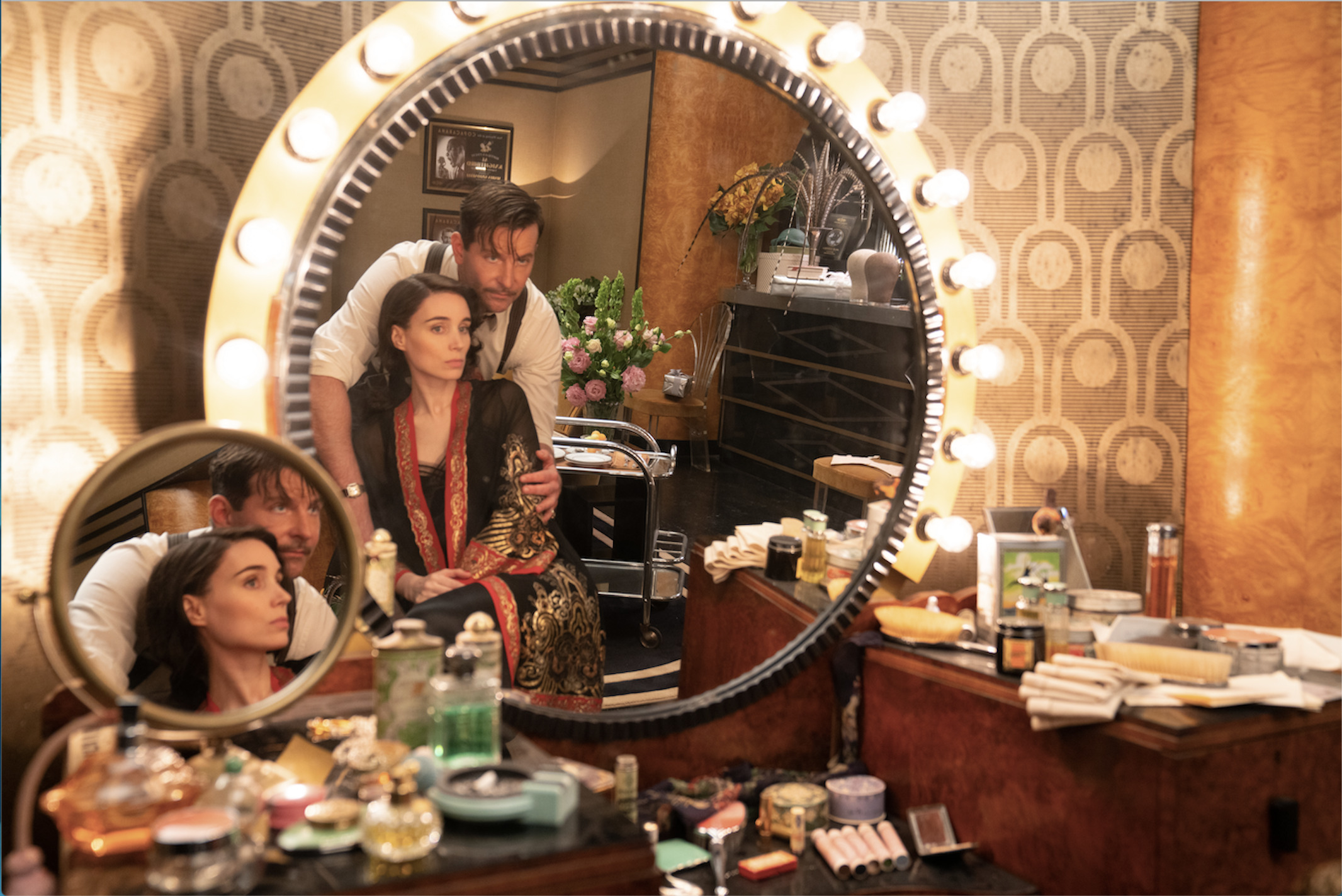 La fiera delle illusioni – Nightmare Alley il film di Del Toro con Christian Iansante che doppia Bradley Cooper