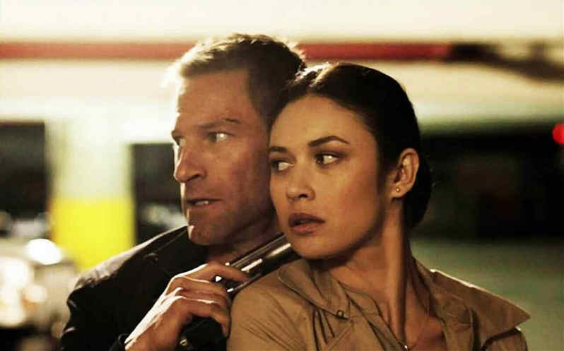 The Expatriate – In fuga dal nemico diretto da Philipp Stölzl con la voce di Andrea Lavagnino