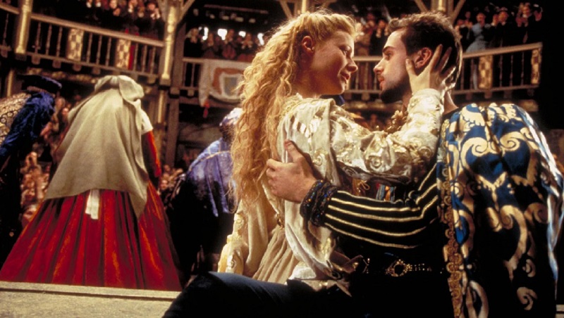 ll pluripremiato Shakespeare in love con Joseph Fiennes, Gwyneth Paltrow e con la voce di Iansante e Maggi