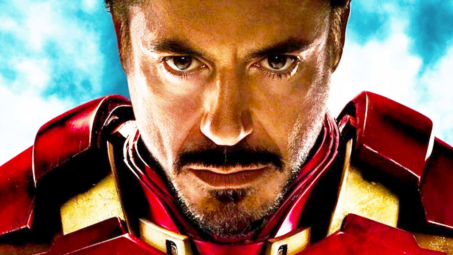 Iron Man il film diretto da Jon Favreau con protagonista  Robert Downey Jr.  doppiato da Angelo Maggi