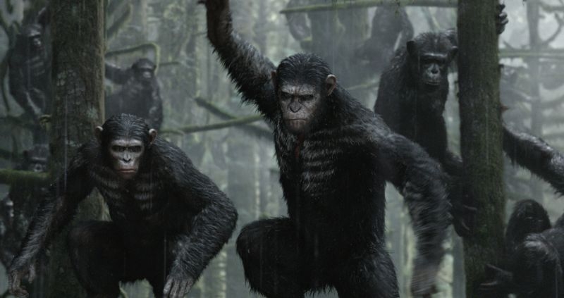 Apes Revolution – Il pianeta delle scimmie di Matt Reeves con  Angelo Maggi che doppia Gary Oldman in onda su Rai4
