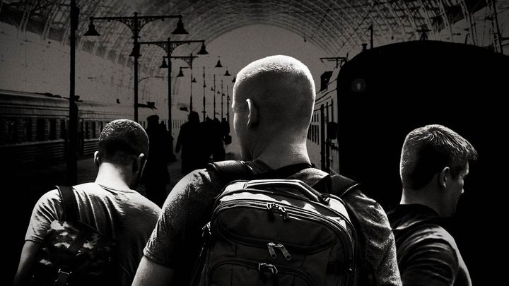 Ore 15:17 – Attacco al treno (The 15:17 to Paris) è il film scritto e diretto da Clint Eastwood