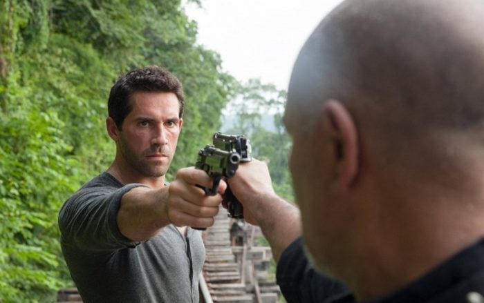 Senza tregua 2 diretto da Roel Reiné con le voci di Angrisano e Degli Innocenti sul canale 20