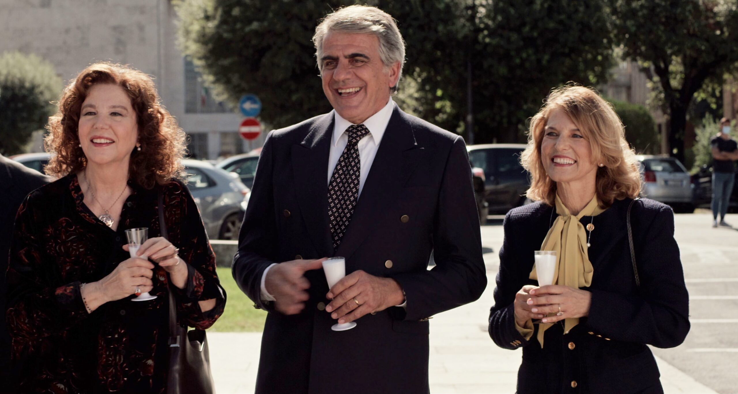 Uomo di fumo diretto da Giovanni Soldati con Selene Caramazza, Stefania Sandrelli, Giorgio Borghetti