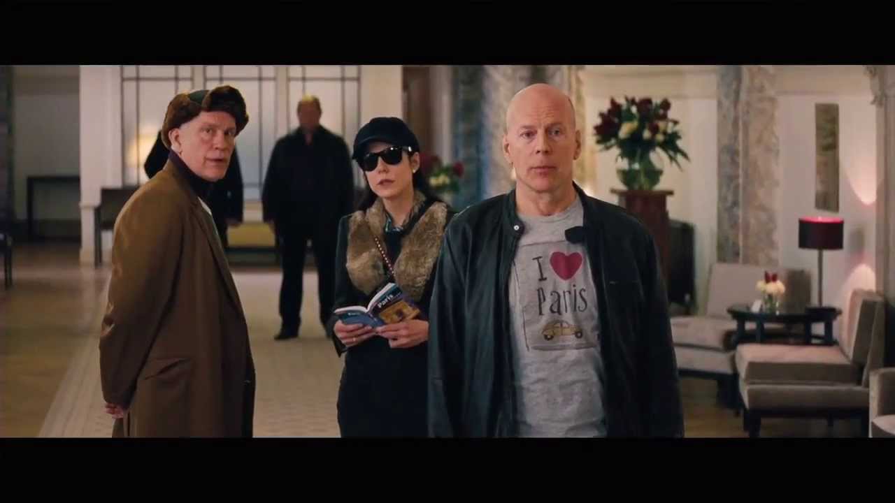Red 2 il film con Bruce Willis, doppiato da Angelo Maggi e con  Mary‑Louise Parker, John Malkovich, Helen Mirren, Catherine Zeta‑Jones, Anthony Hopkins