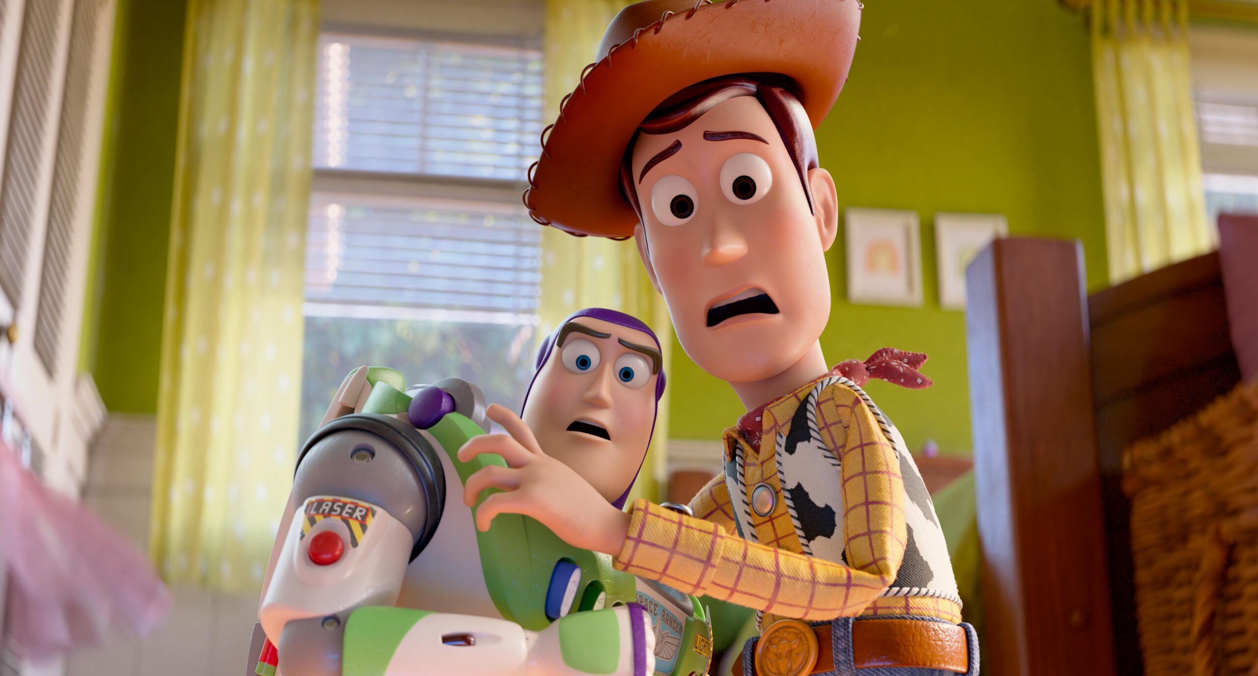 toy story 5 con Angelo Maggi e Massimiliano Manfredi al doppiaggio